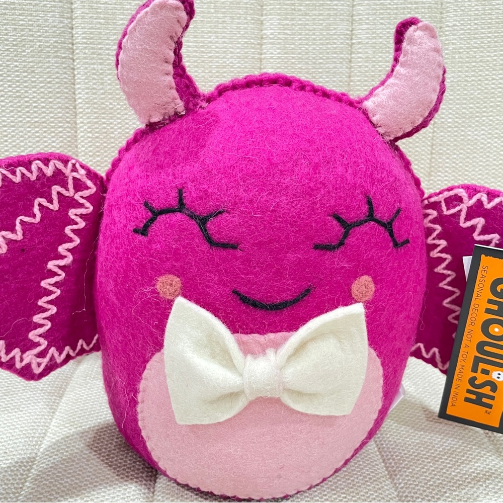 NEW Ghoulish Pink Felt Halloween Bat Monster Decor with Bow Tie Magenta - Picture 3 of 4